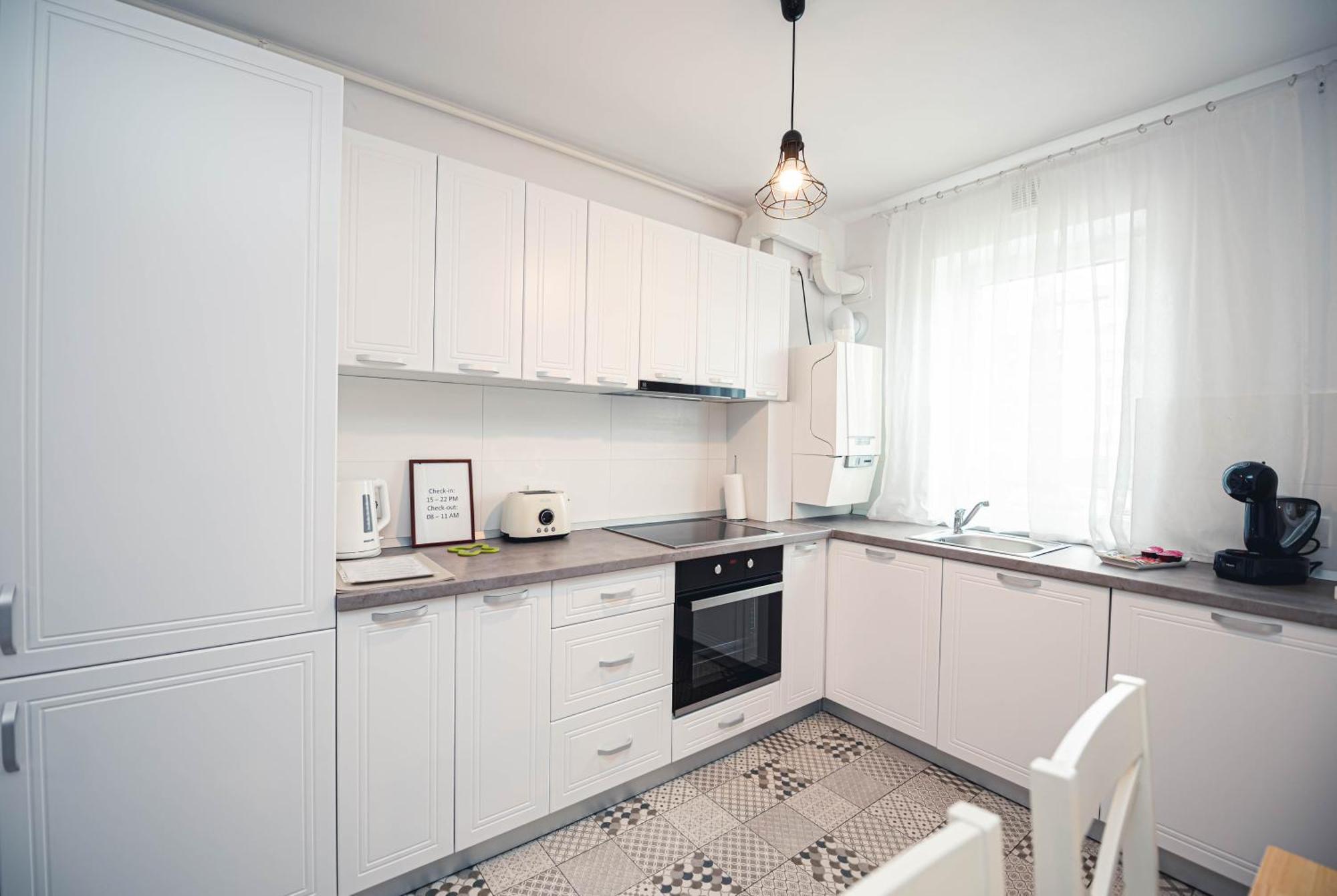 White Mood Apartment 2 Brasov Ngoại thất bức ảnh